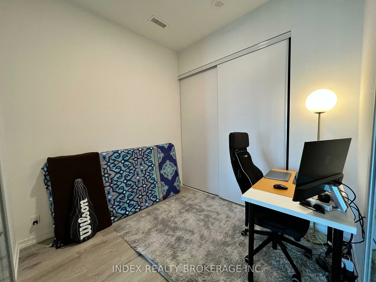 1000, Portage, Vaughan Corporate Centre, Vaughan