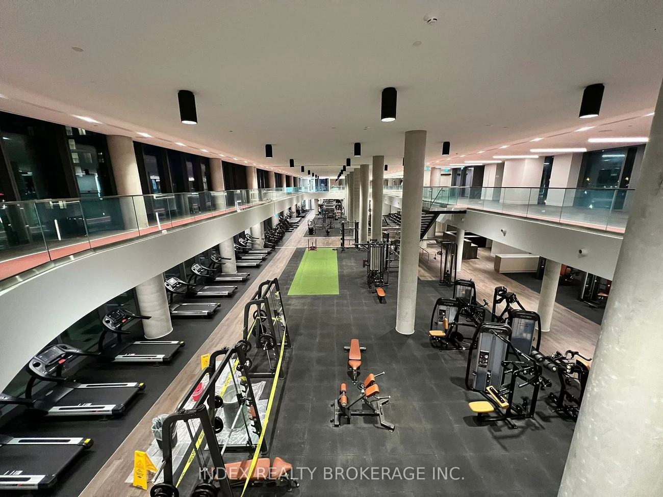 1000, Portage, Vaughan Corporate Centre, Vaughan