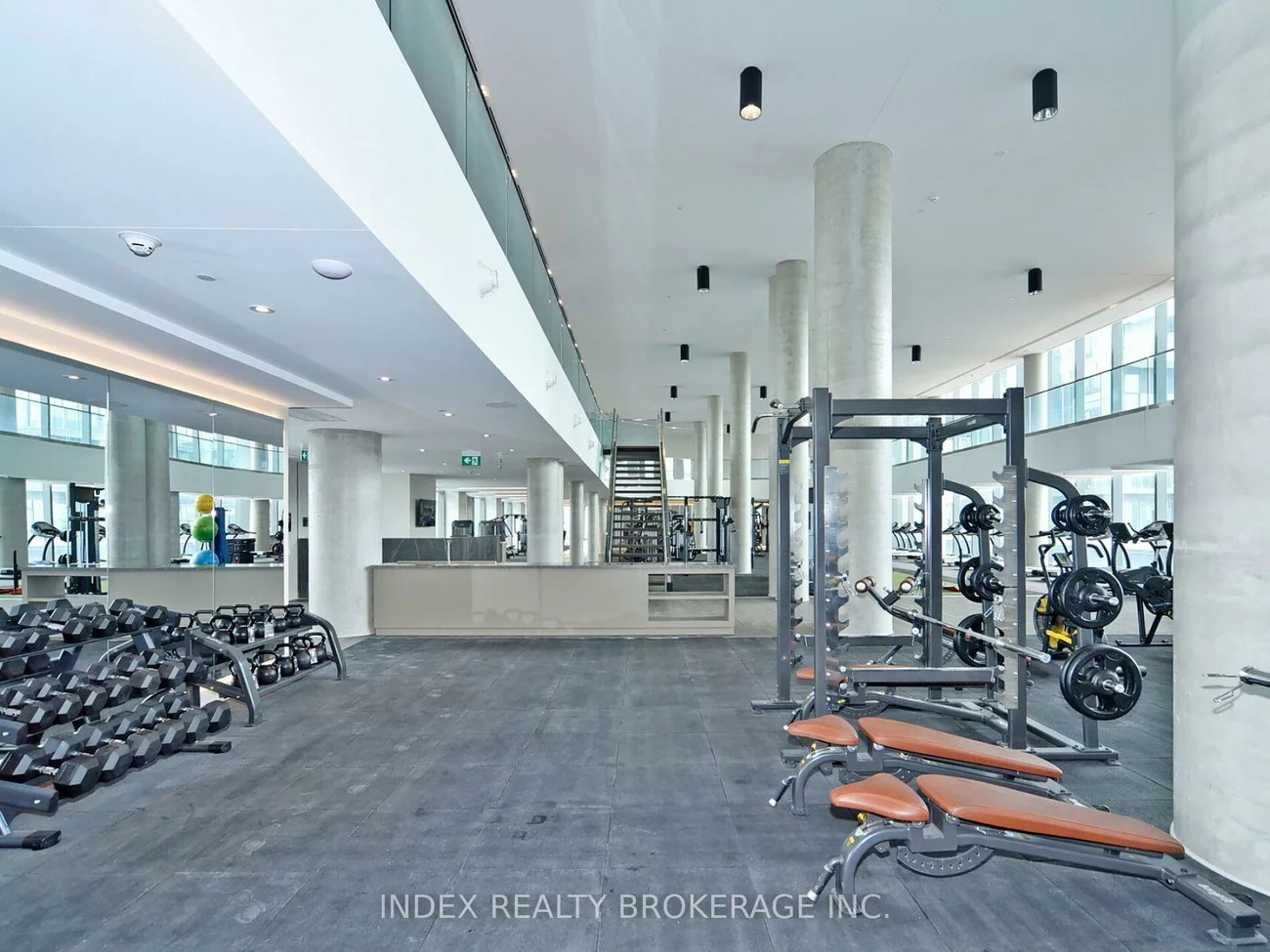 1000, Portage, Vaughan Corporate Centre, Vaughan