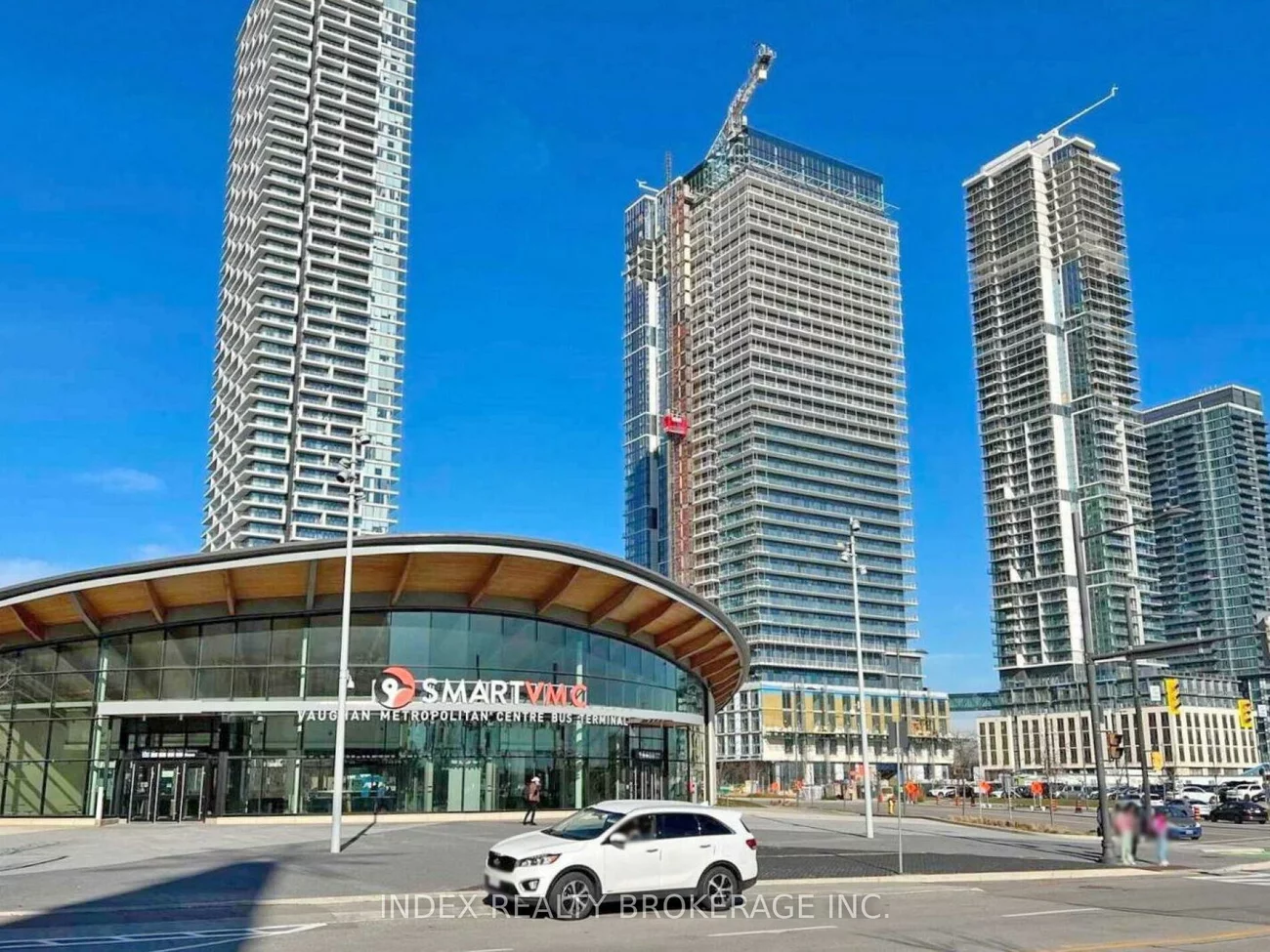 1000, Portage, Vaughan Corporate Centre, Vaughan