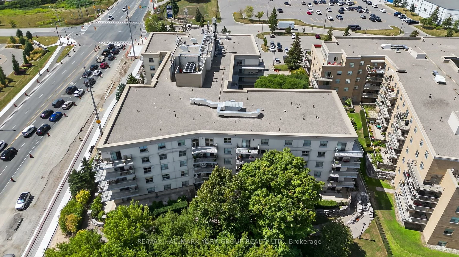 2500, Rutherford, Maple, Vaughan