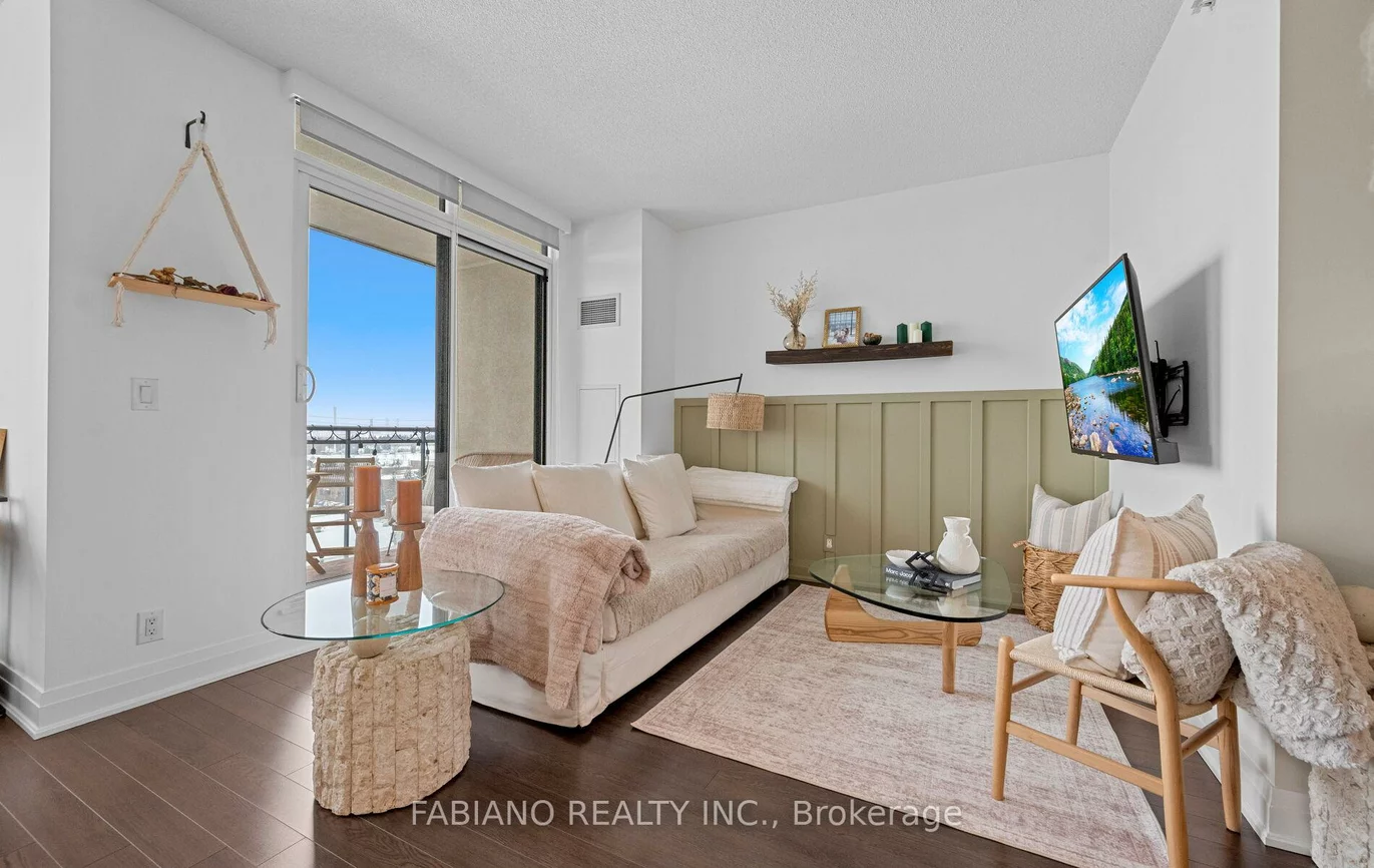 24, Woodstream, Vaughan Grove, Vaughan