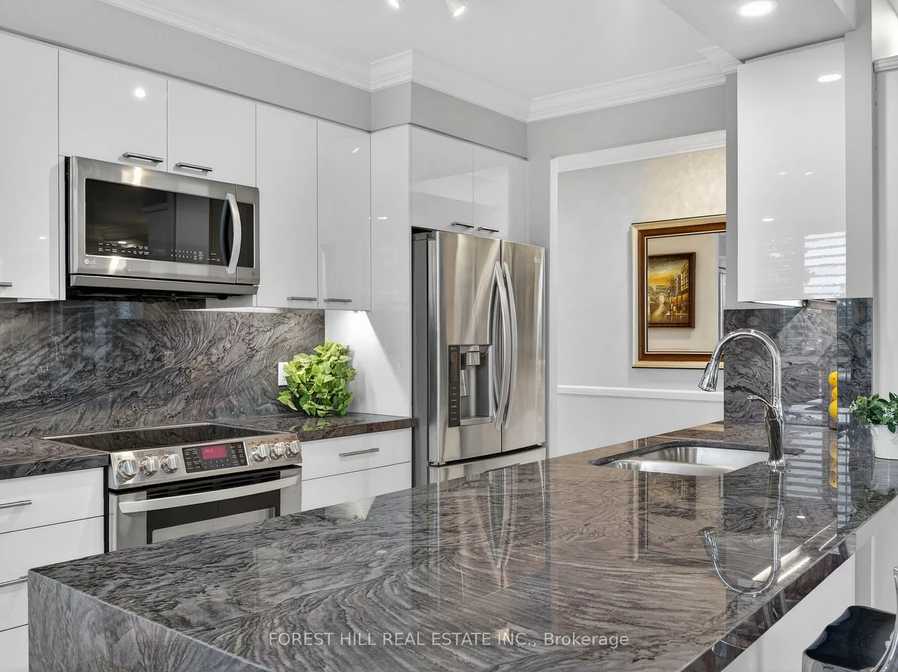 100, Promenade, Brownridge, Vaughan