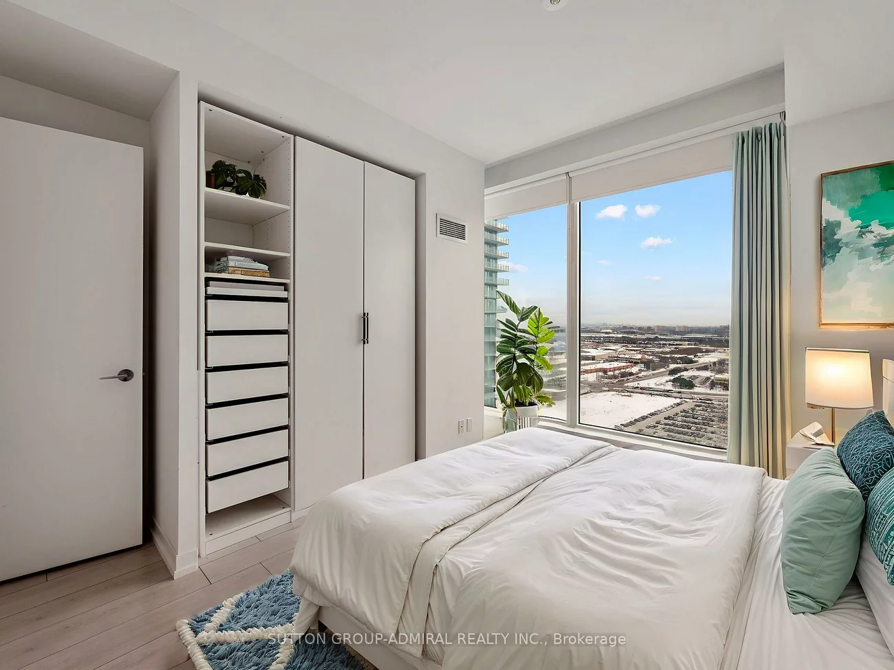 950, Portage, Vaughan Corporate Centre, Vaughan