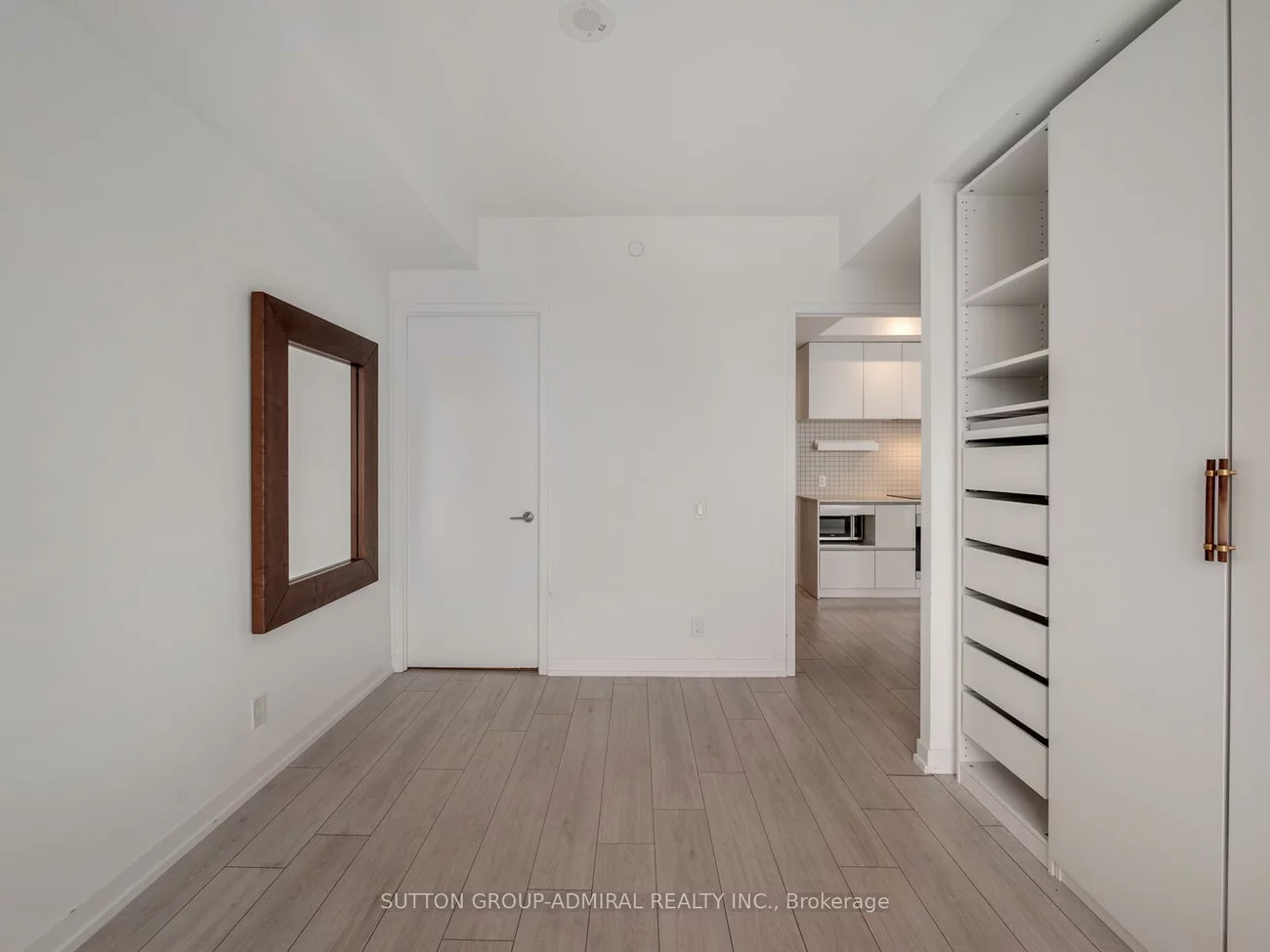 950, Portage, Vaughan Corporate Centre, Vaughan