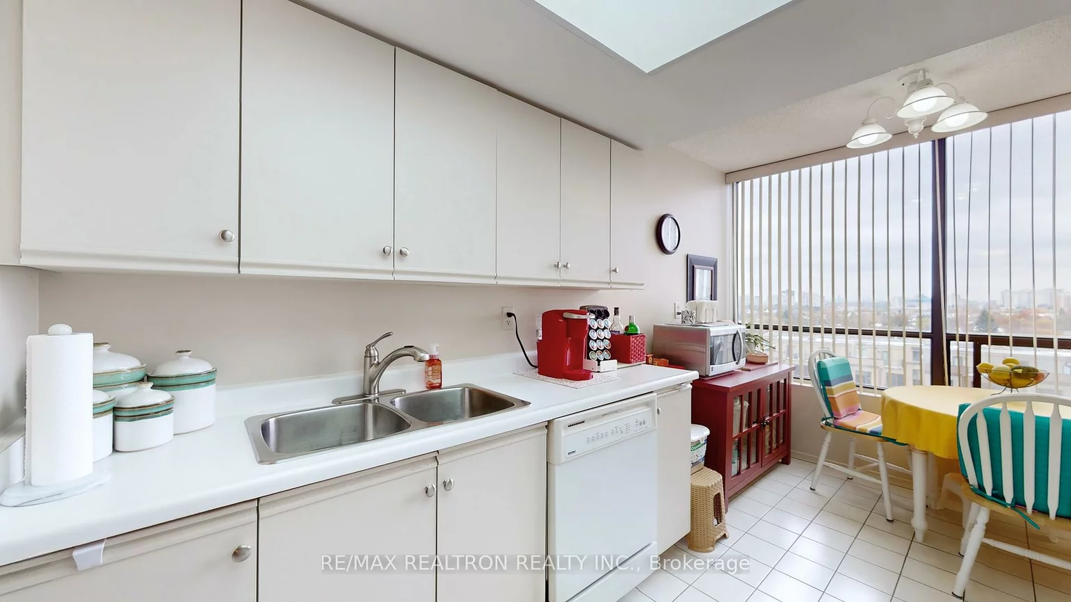 7420, Bathurst, Brownridge, Vaughan