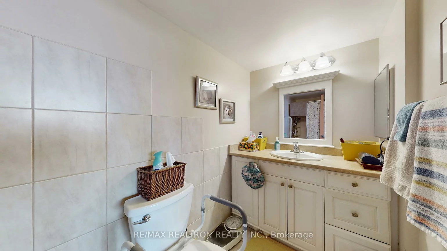 7420, Bathurst, Brownridge, Vaughan