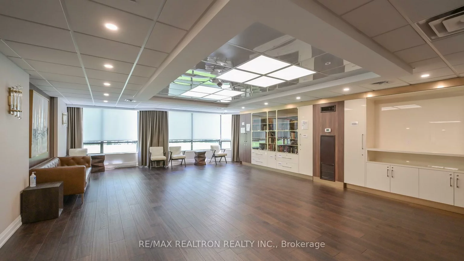 7420, Bathurst, Brownridge, Vaughan