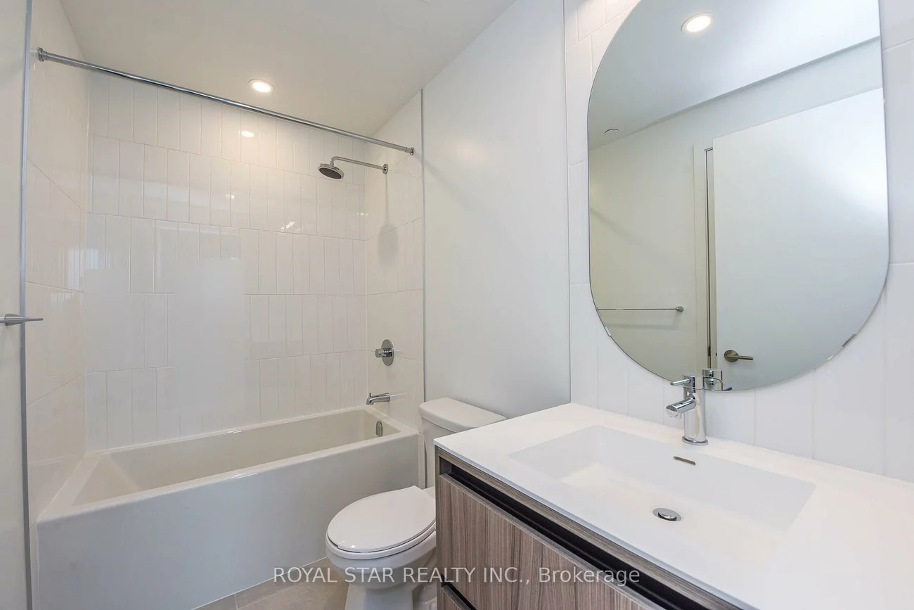 7950, Bathurst, Beverley Glen, Vaughan