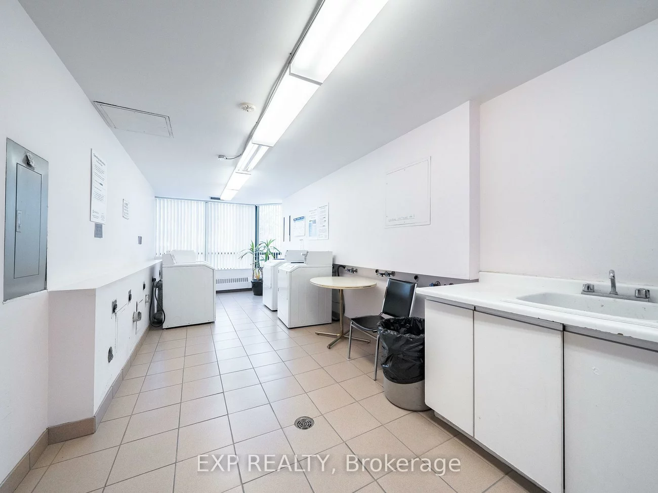 7420, Bathurst, Brownridge, Vaughan