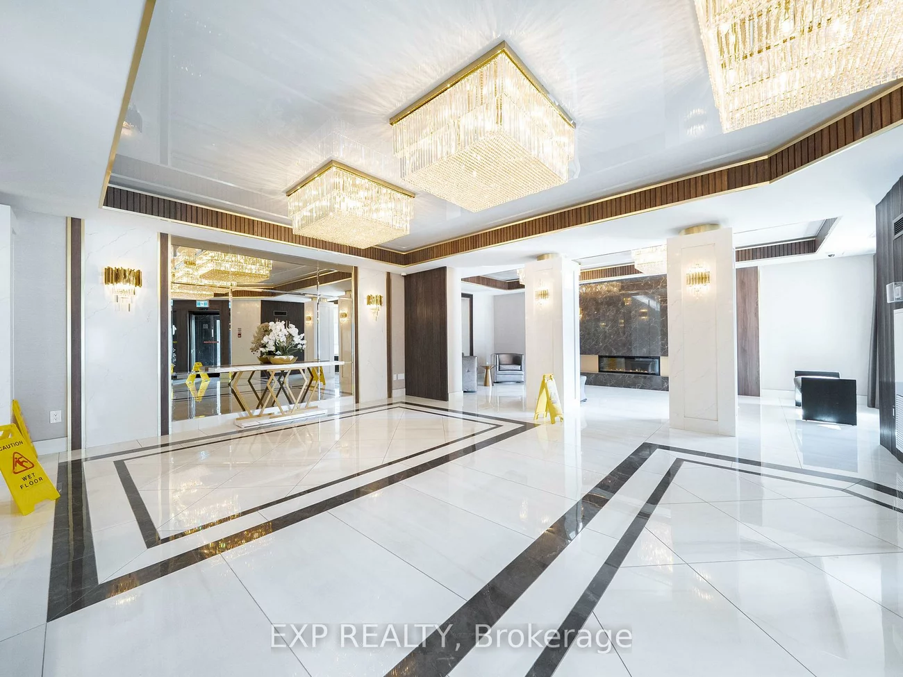 7420, Bathurst, Brownridge, Vaughan