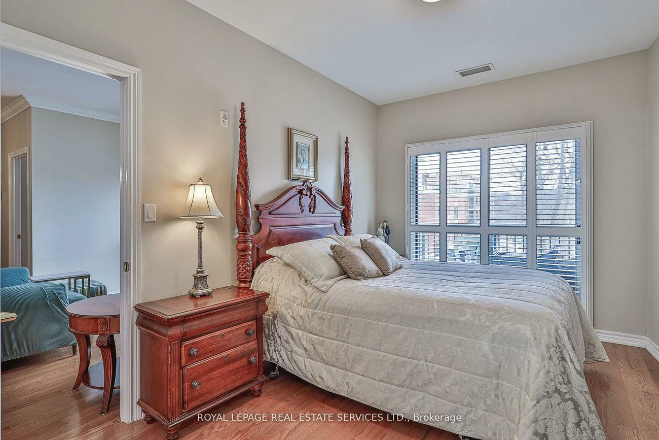 33, Wallace, West Woodbridge, Vaughan