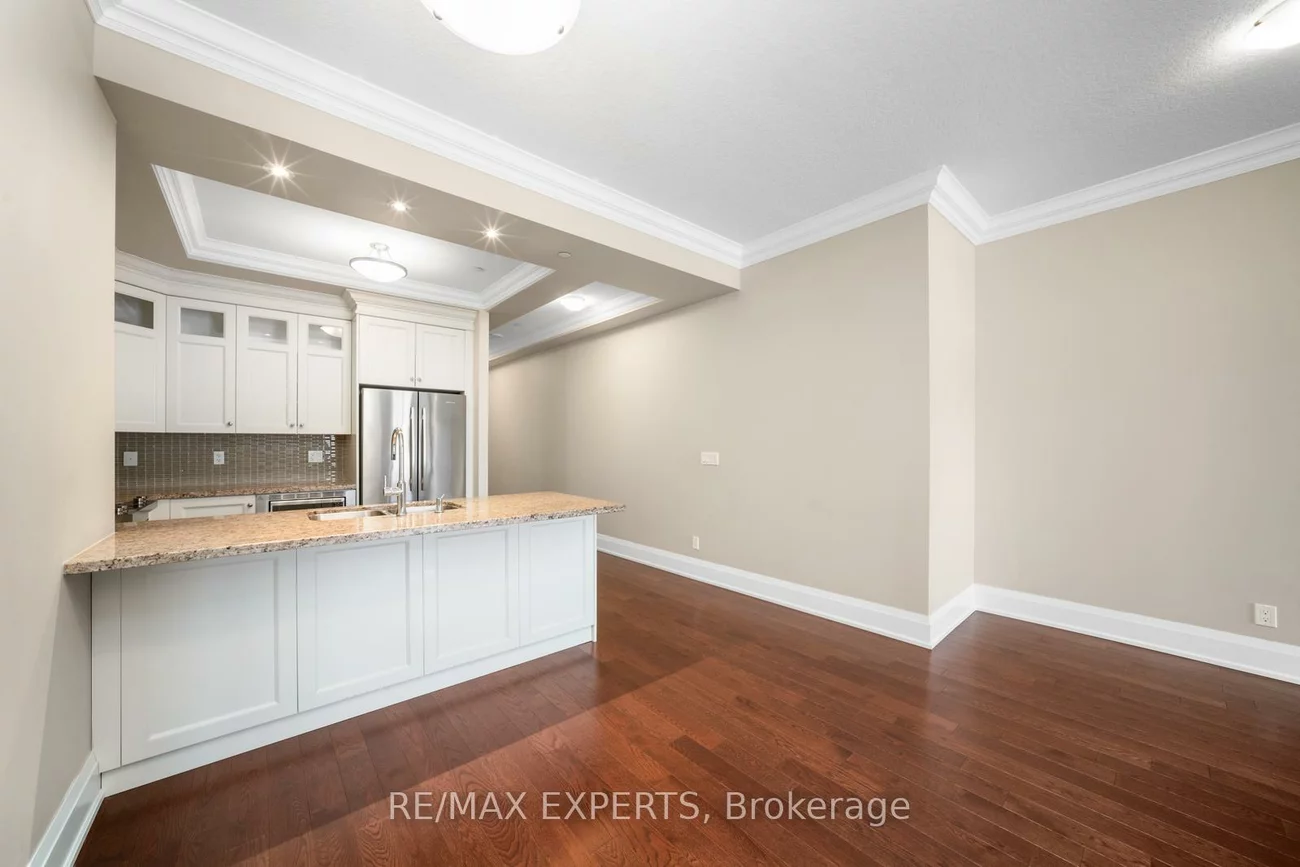9909, Pine Valley, Vellore Village, Vaughan