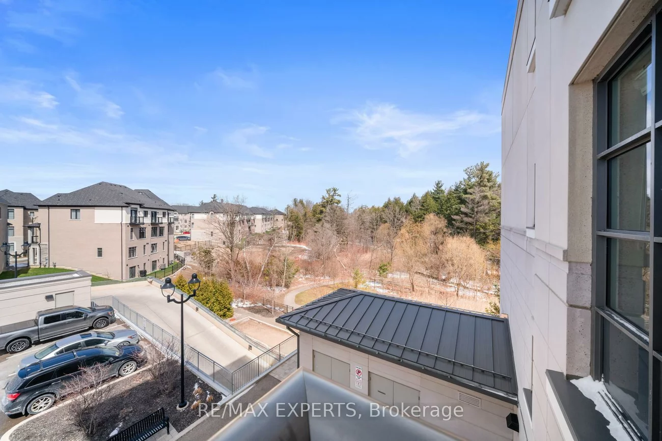 9909, Pine Valley, Vellore Village, Vaughan