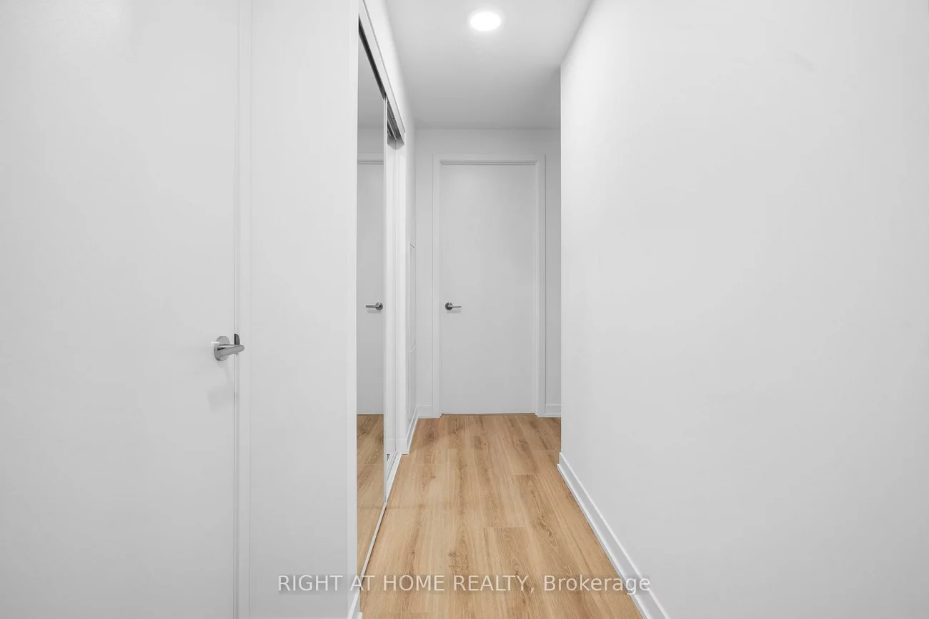 7950, Bathurst, Beverley Glen, Vaughan