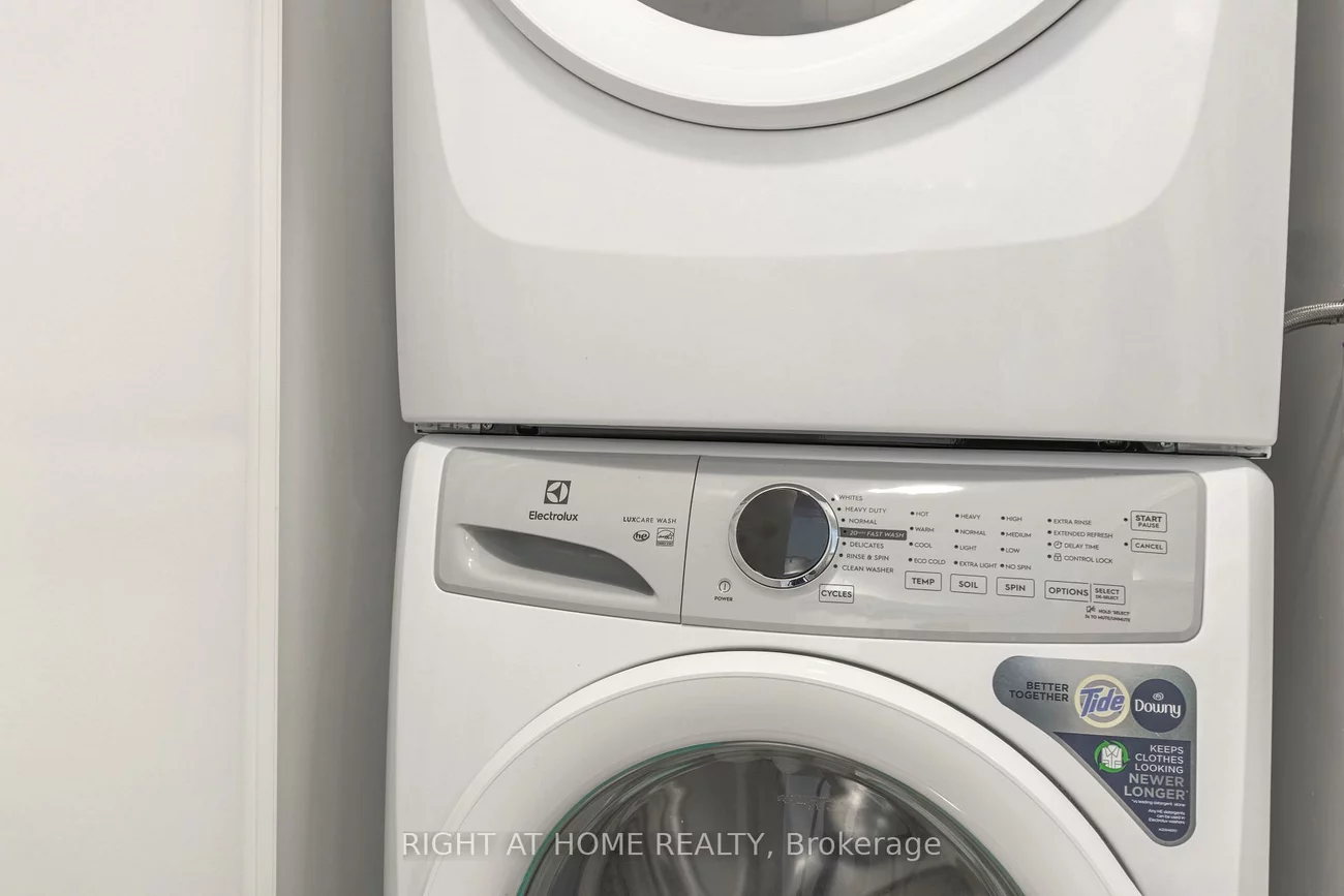 7950, Bathurst, Beverley Glen, Vaughan