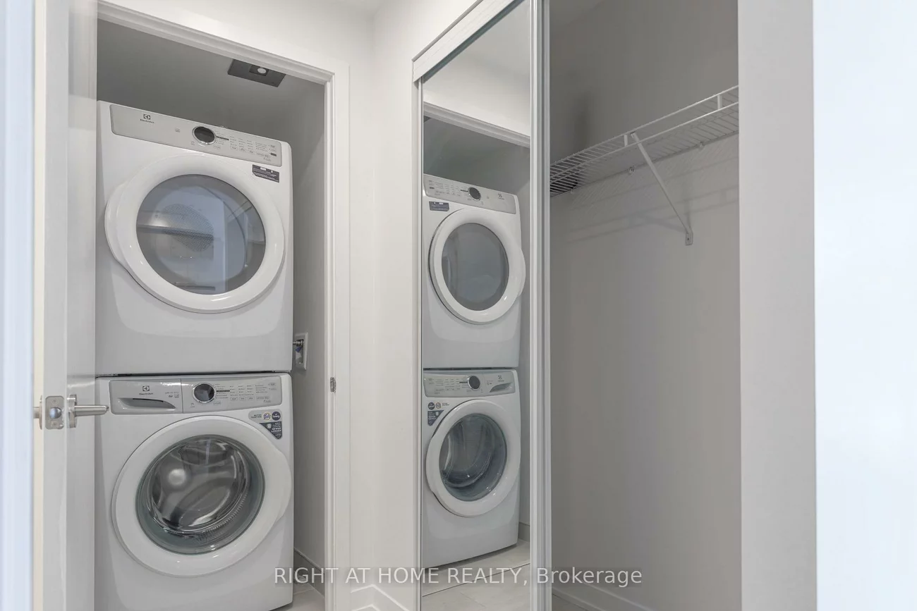 7950, Bathurst, Beverley Glen, Vaughan