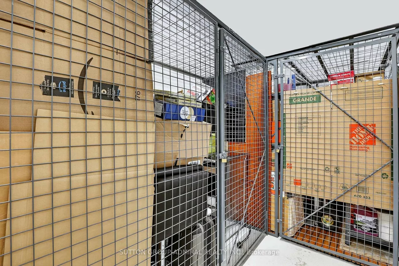 7900, Bathurst, Beverley Glen, Vaughan