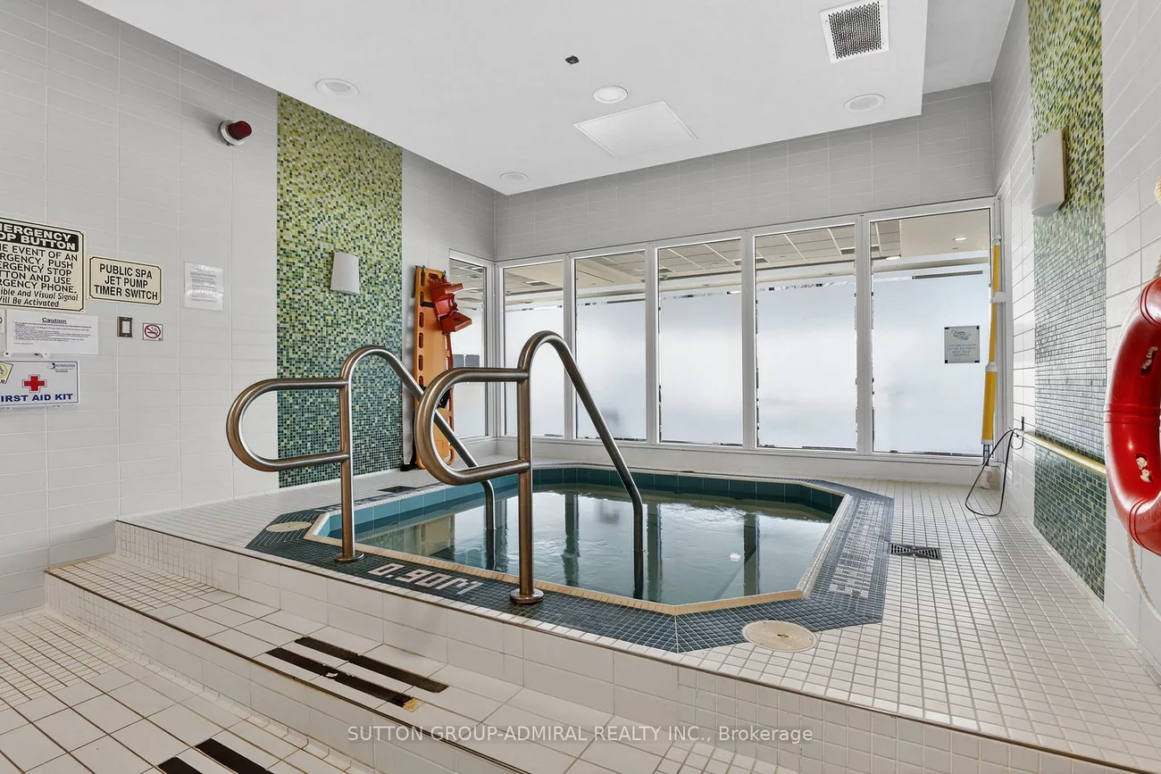 7900, Bathurst, Beverley Glen, Vaughan