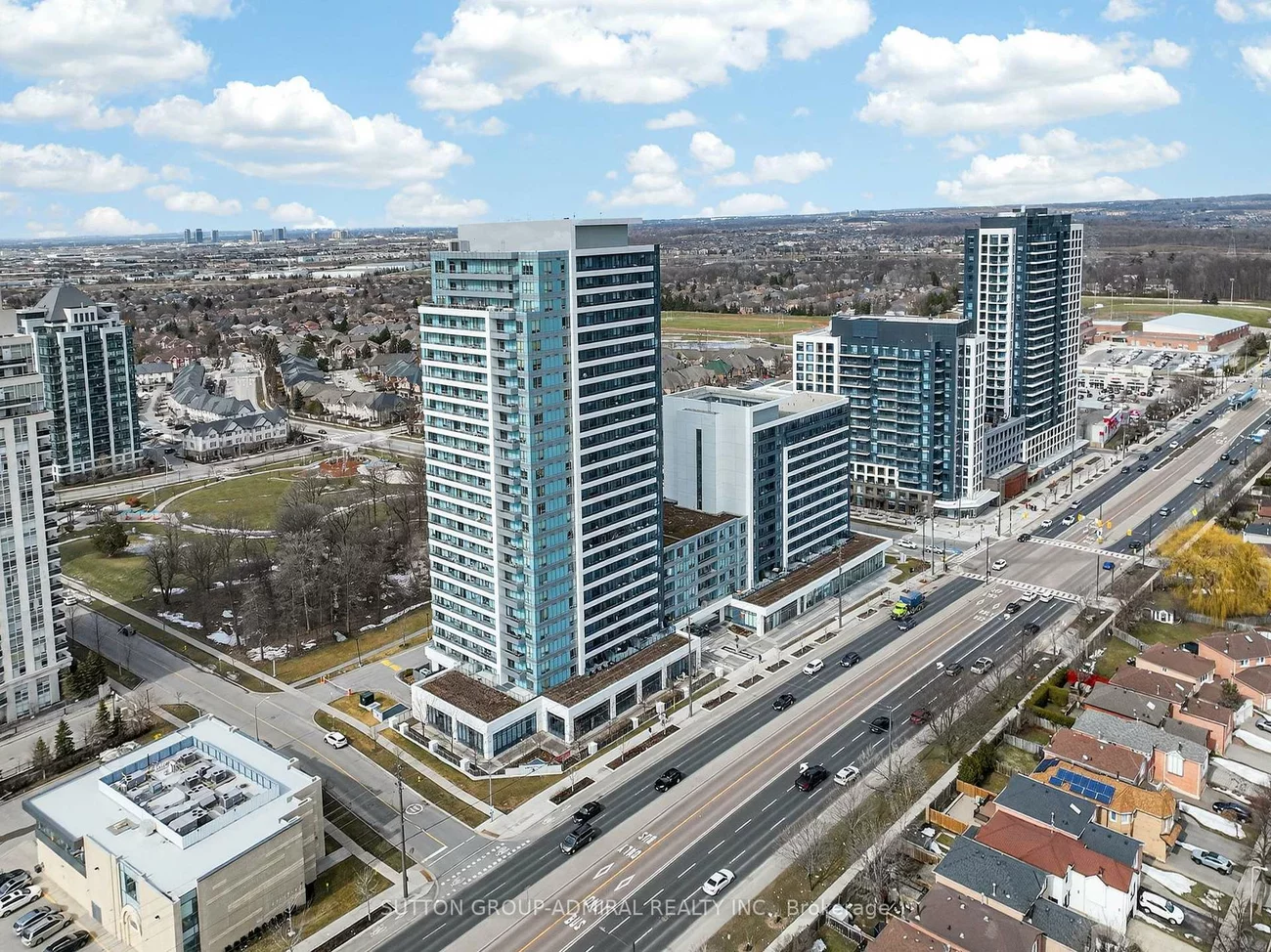 7900, Bathurst, Beverley Glen, Vaughan