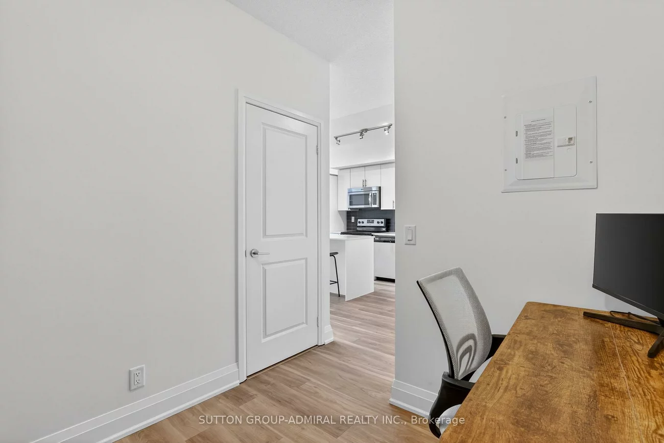 7900, Bathurst, Beverley Glen, Vaughan