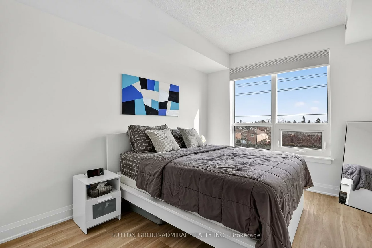 7900, Bathurst, Beverley Glen, Vaughan