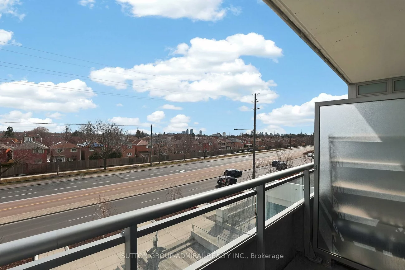 7900, Bathurst, Beverley Glen, Vaughan