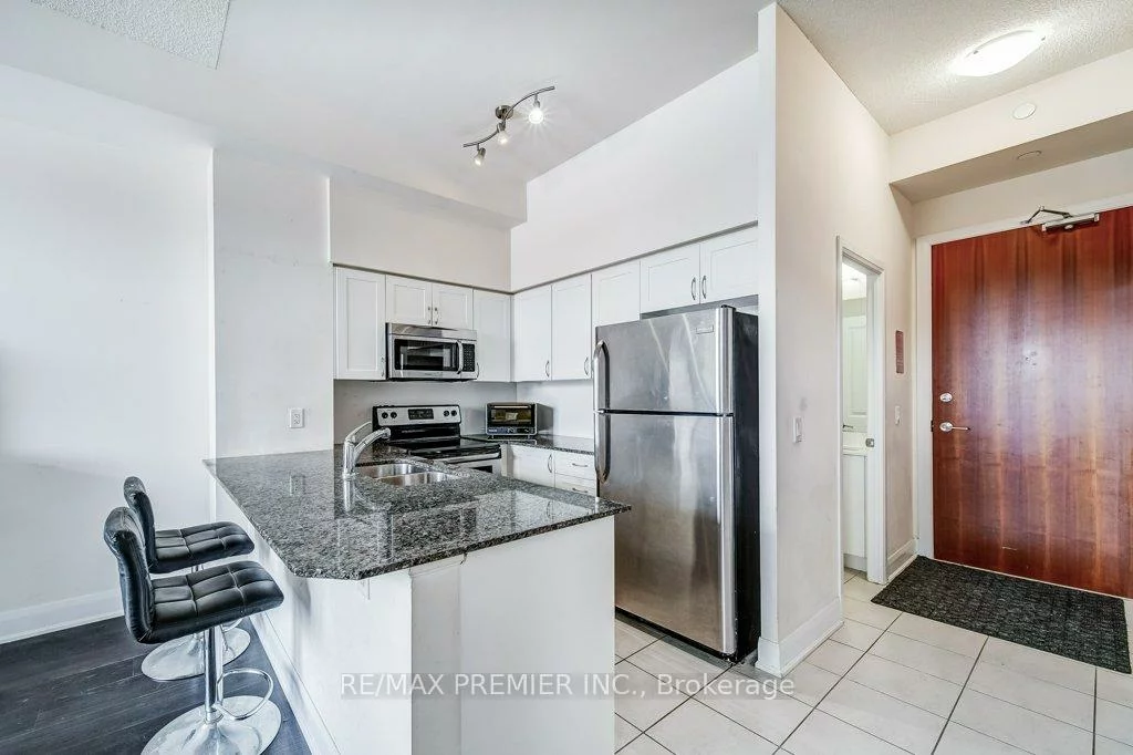 4700, Highway 7, Vaughan Grove, Vaughan