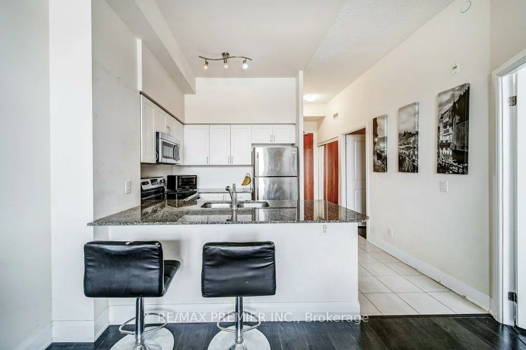 4700, Highway 7, Vaughan Grove, Vaughan