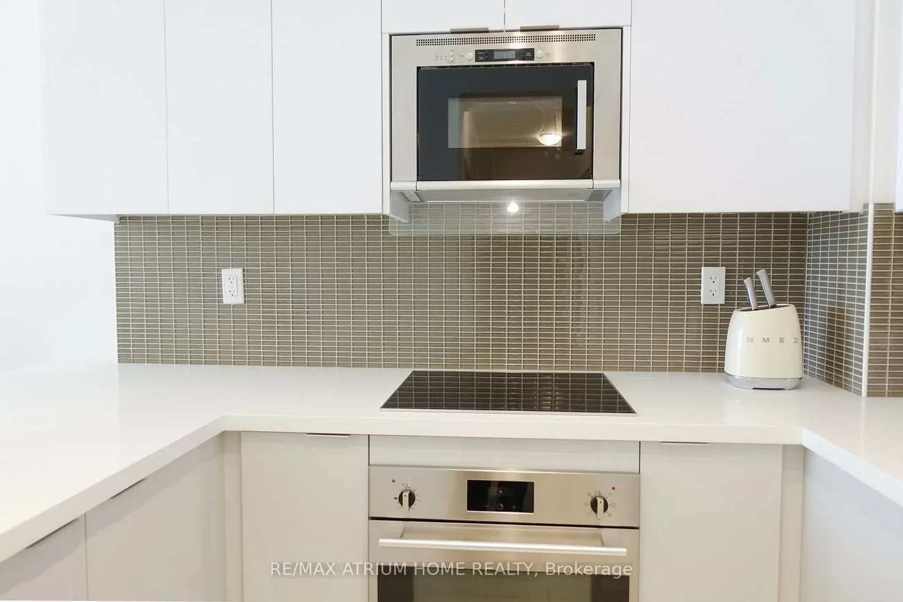 2916, Highway 7, Concord, Vaughan