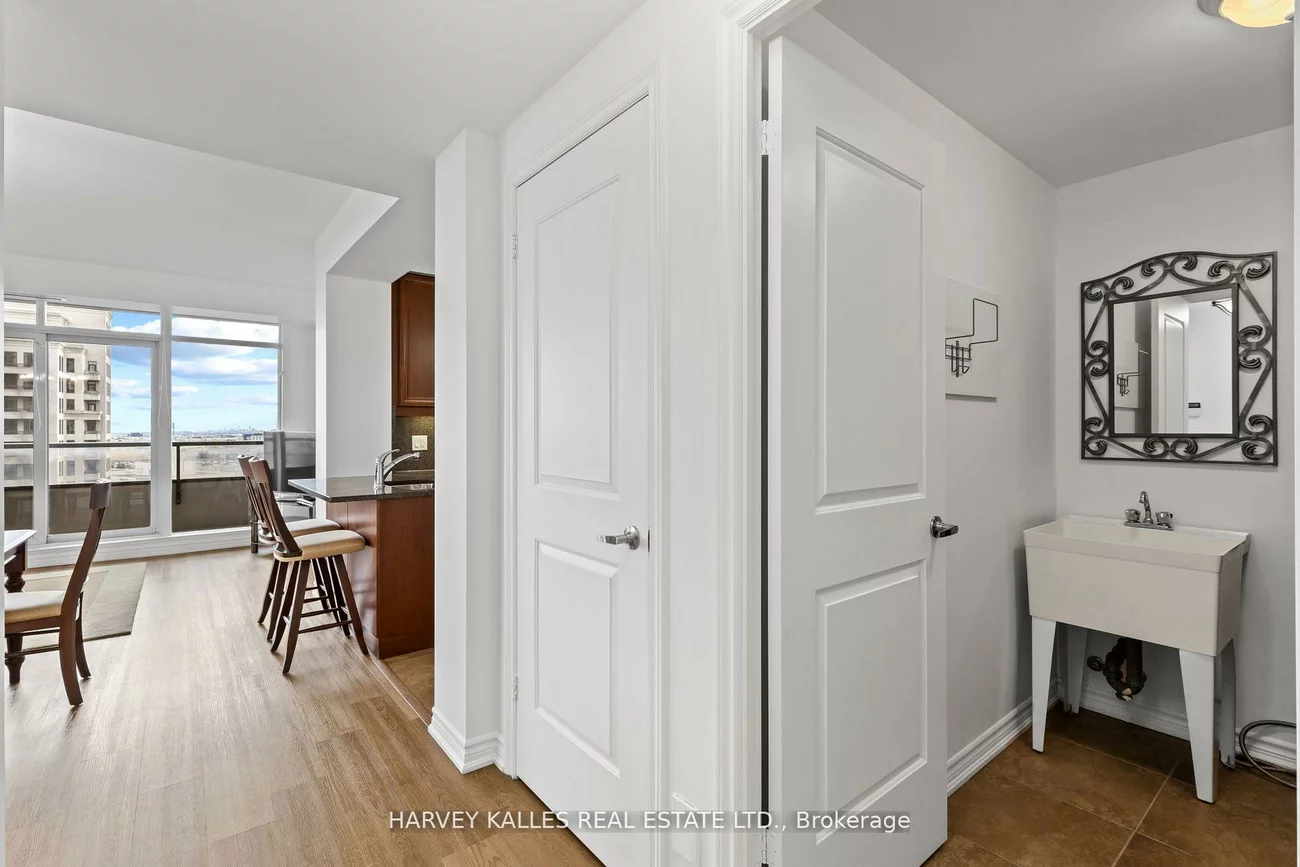 9235, Jane, Maple, Vaughan