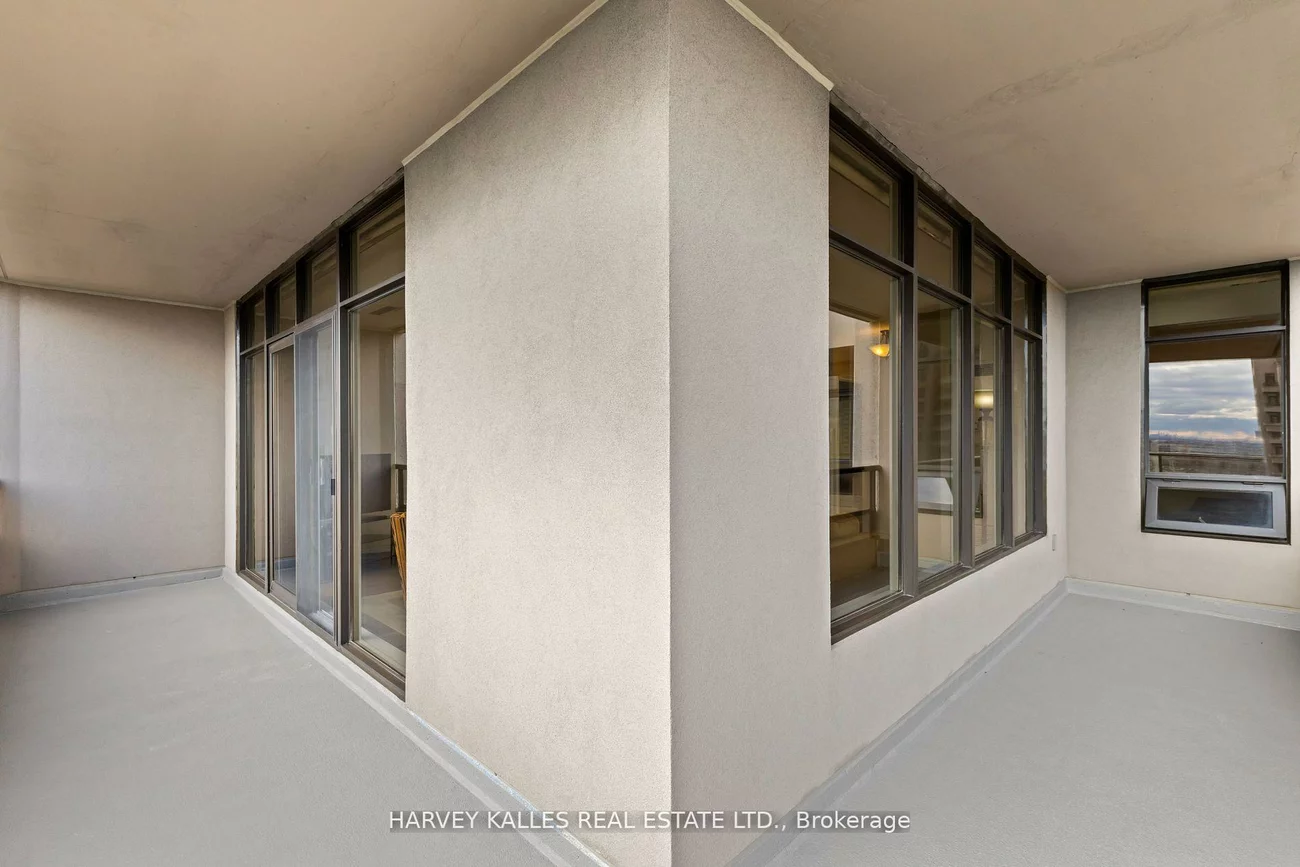 9235, Jane, Maple, Vaughan