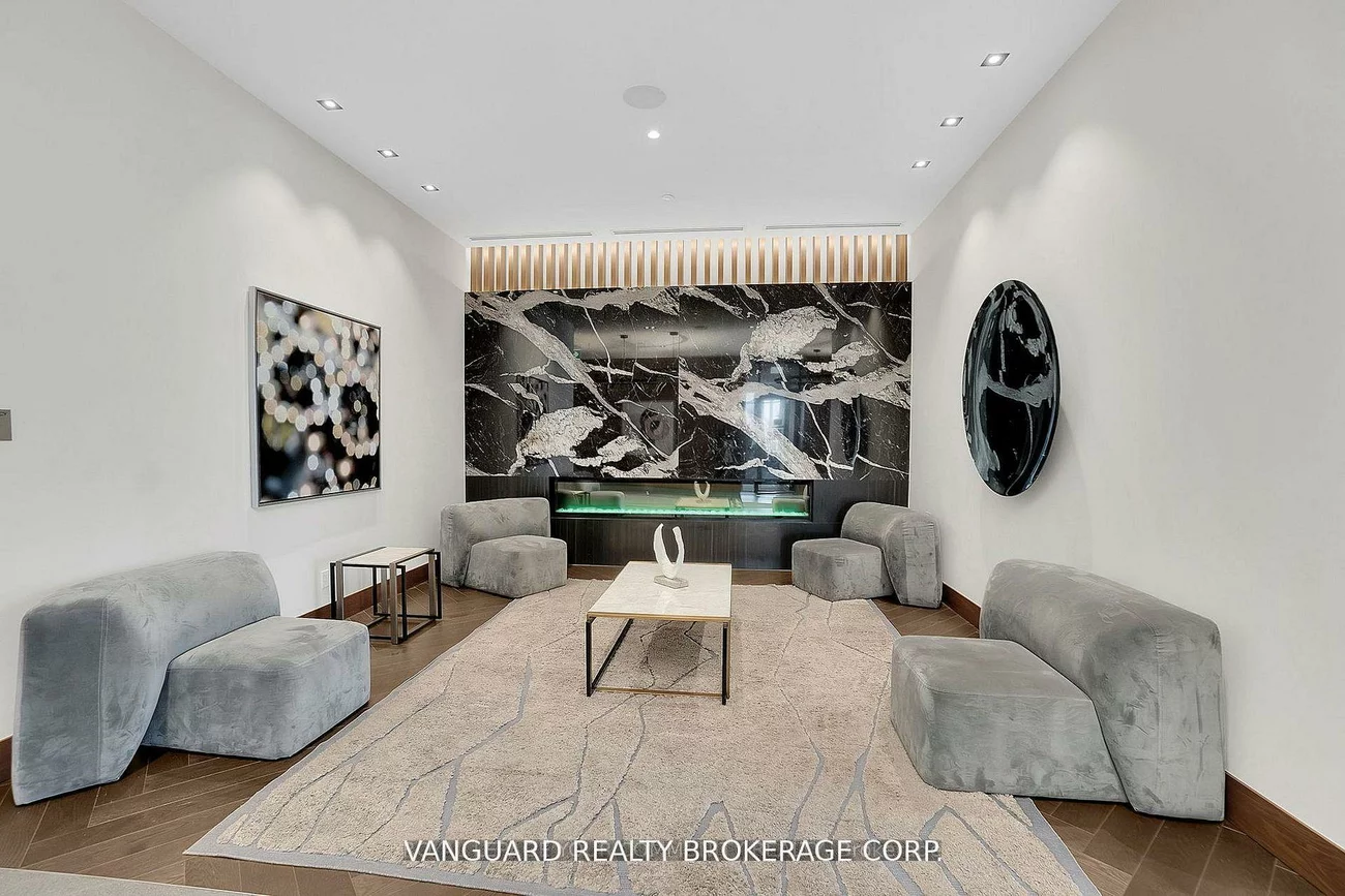 7895, Jane, Concord, Vaughan