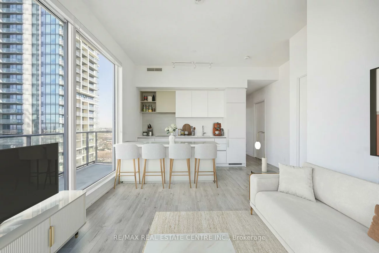 1000, Portage, Vaughan Corporate Centre, Vaughan