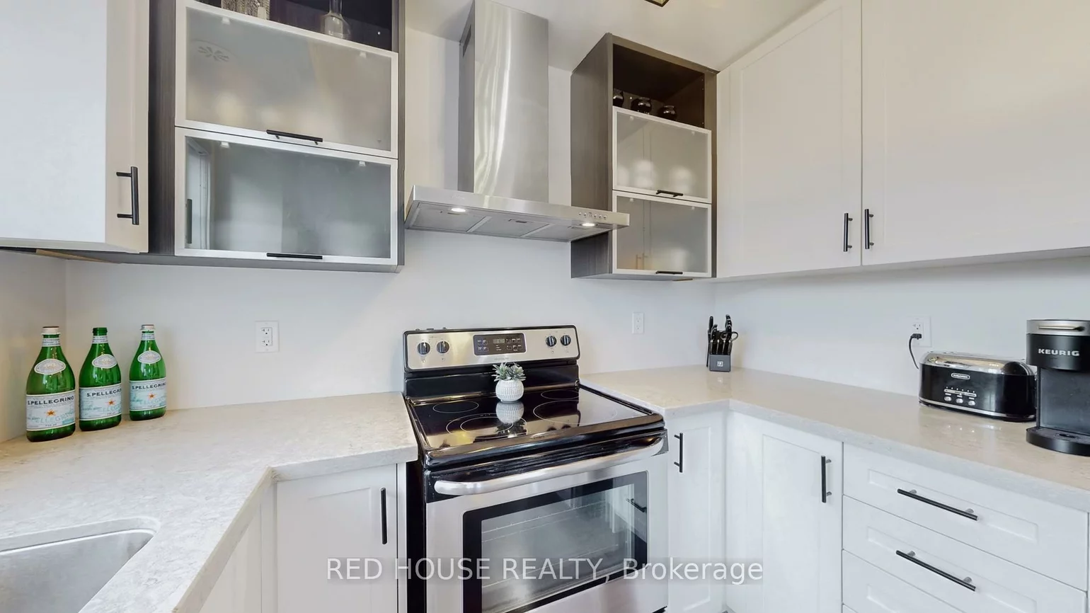 26, Bruce, East Woodbridge, Vaughan