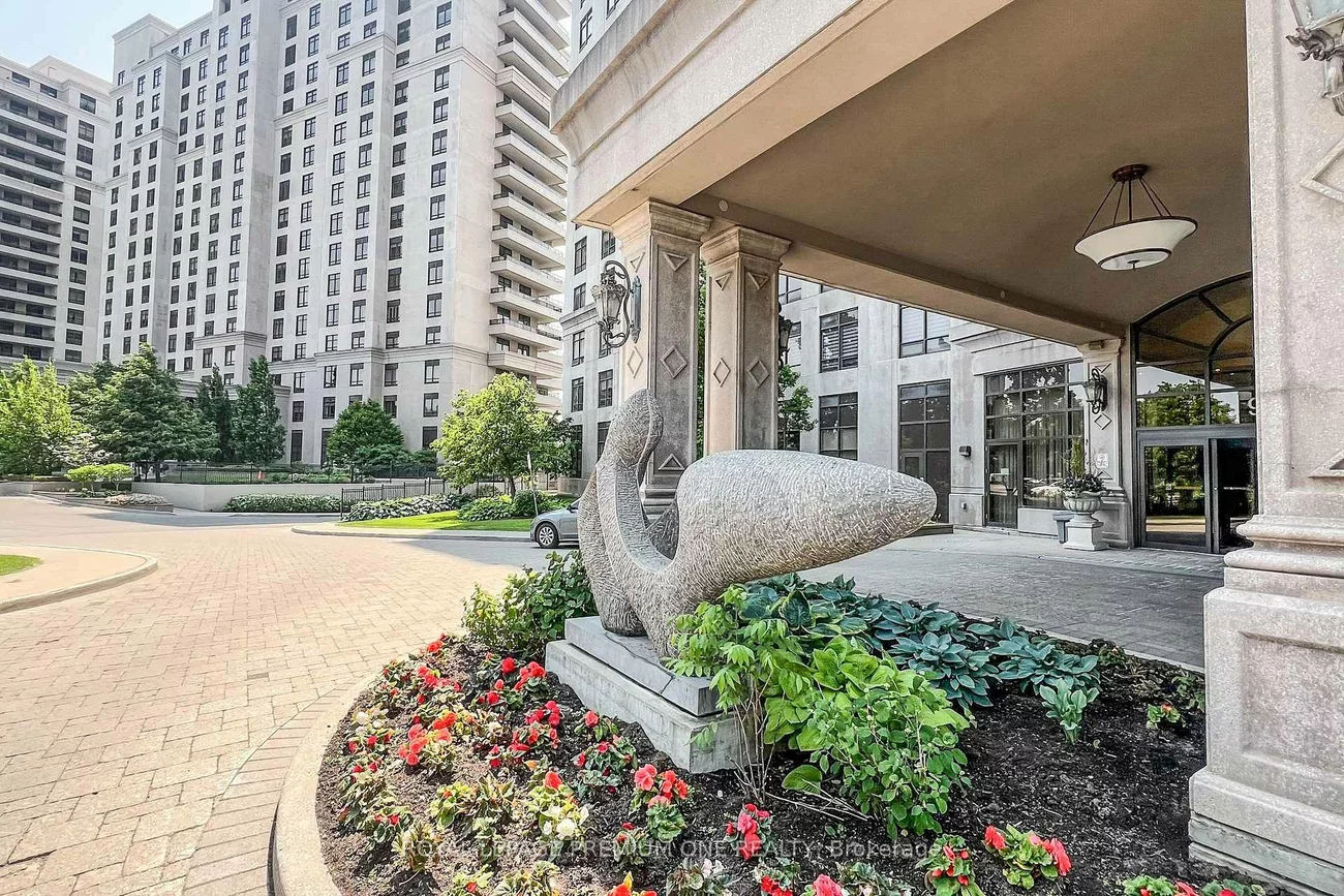 9235, Jane, Maple, Vaughan