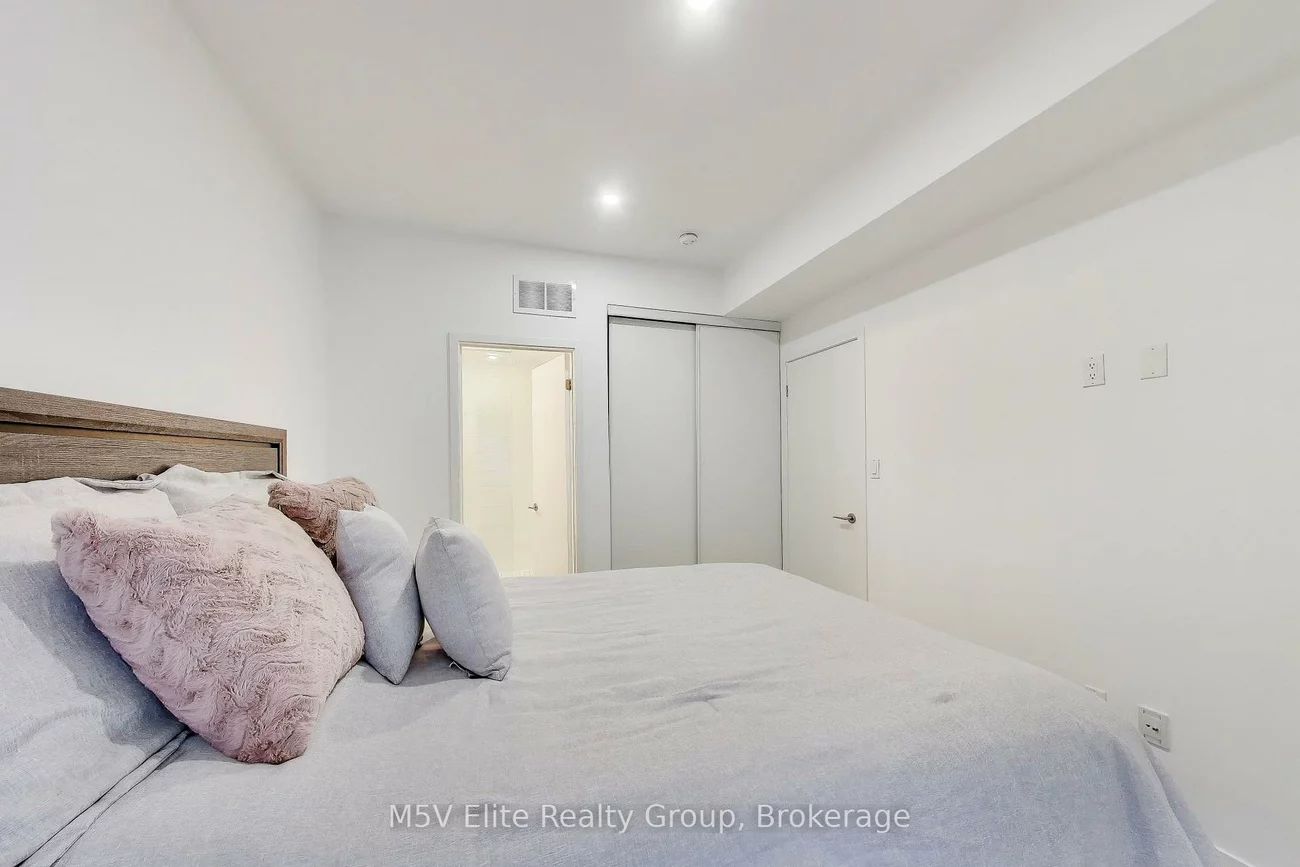 26, Bruce, East Woodbridge, Vaughan