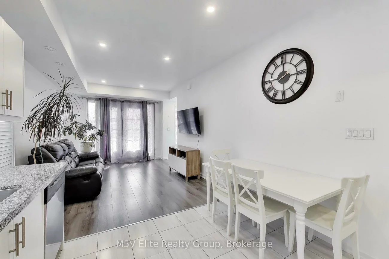 26, Bruce, East Woodbridge, Vaughan
