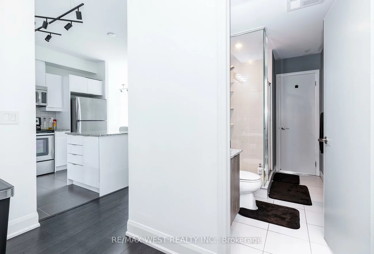 2910, Highway 7, Concord, Vaughan