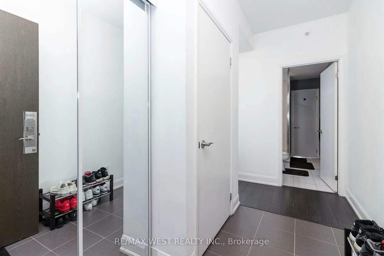 2910, Highway 7, Concord, Vaughan