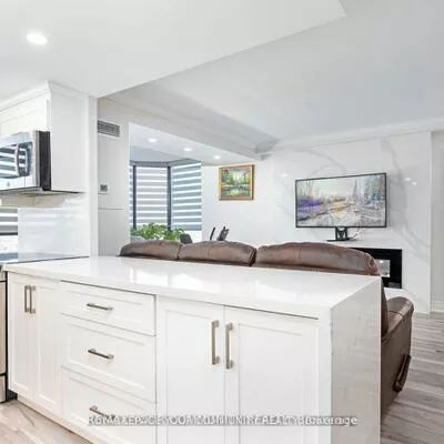 7601, Bathurst, Crestwood-Springfarm-Yorkhill, Vaughan