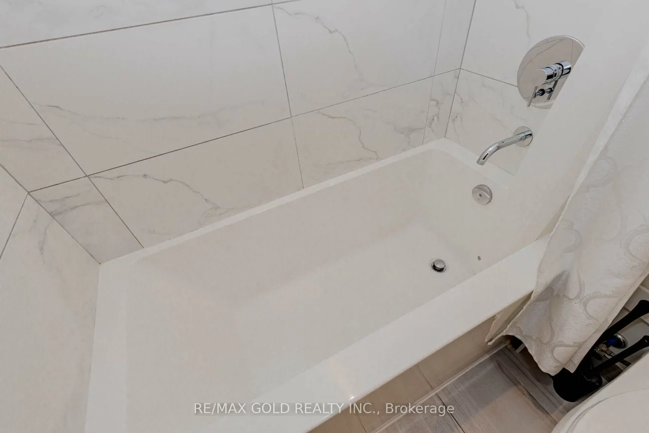 5, Buttermill, Vaughan Corporate Centre, Vaughan