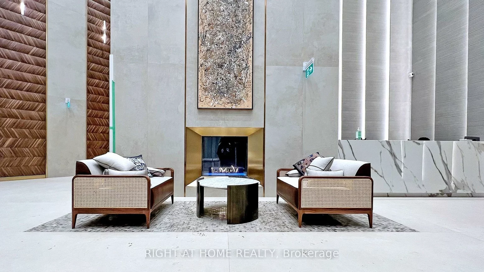 1000, Portage, Vaughan Corporate Centre, Vaughan