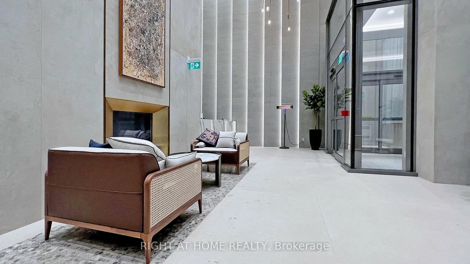 1000, Portage, Vaughan Corporate Centre, Vaughan