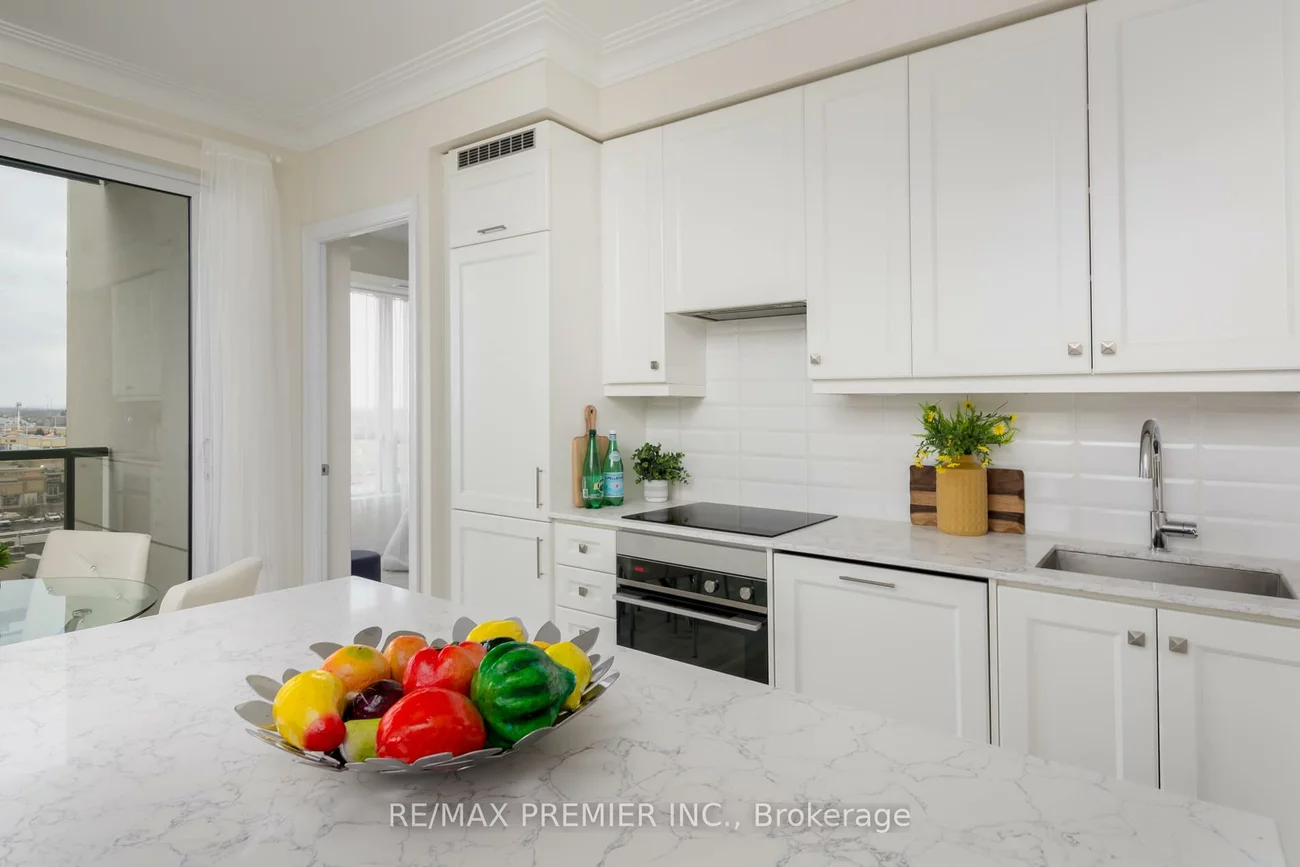 9085, Jane, Concord, Vaughan