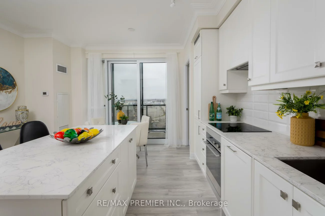 9085, Jane, Concord, Vaughan