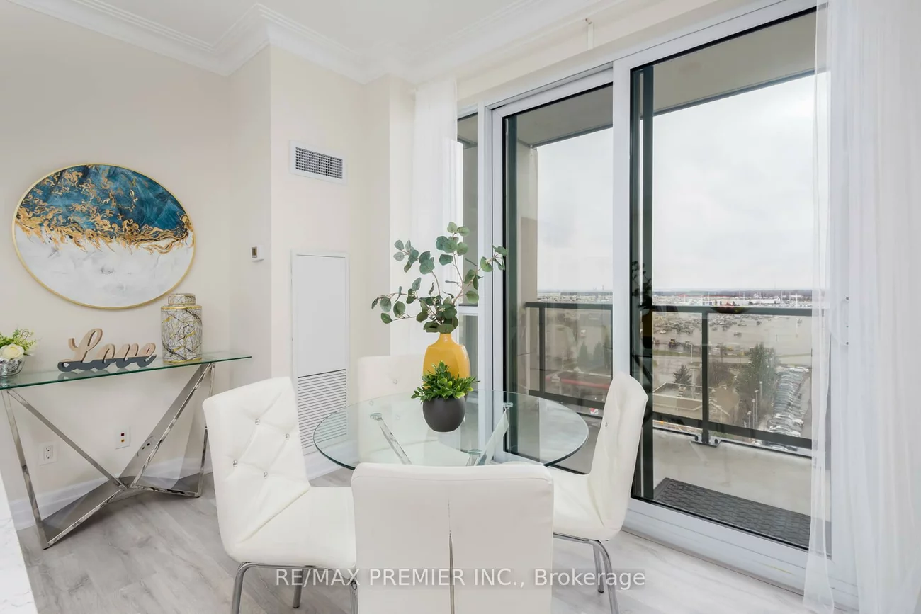 9085, Jane, Concord, Vaughan