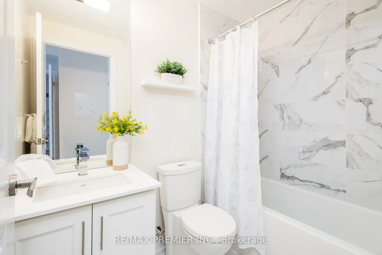 9085, Jane, Concord, Vaughan