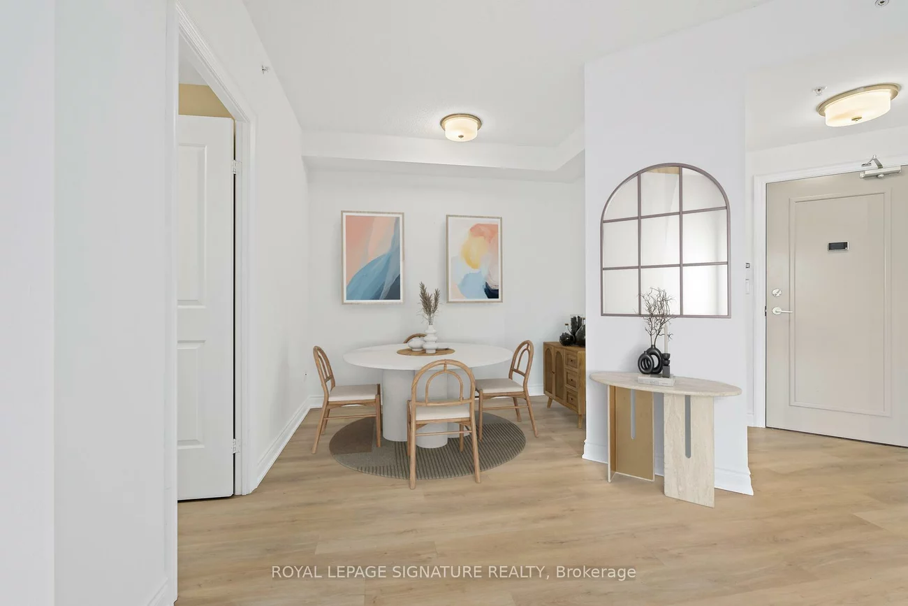 2396, Major Mackenzie, Maple, Vaughan