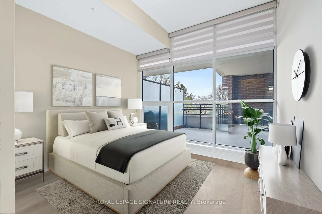 2396, Major Mackenzie, Maple, Vaughan